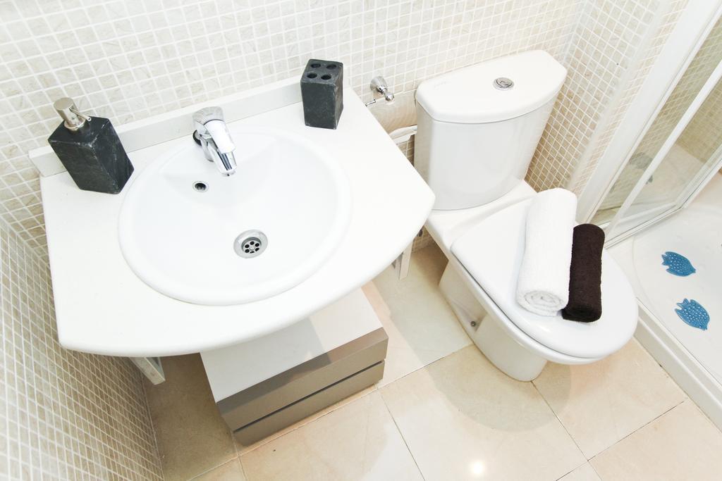 J Tramuntana Planet Costa Dorada Apartment Salou Phòng bức ảnh