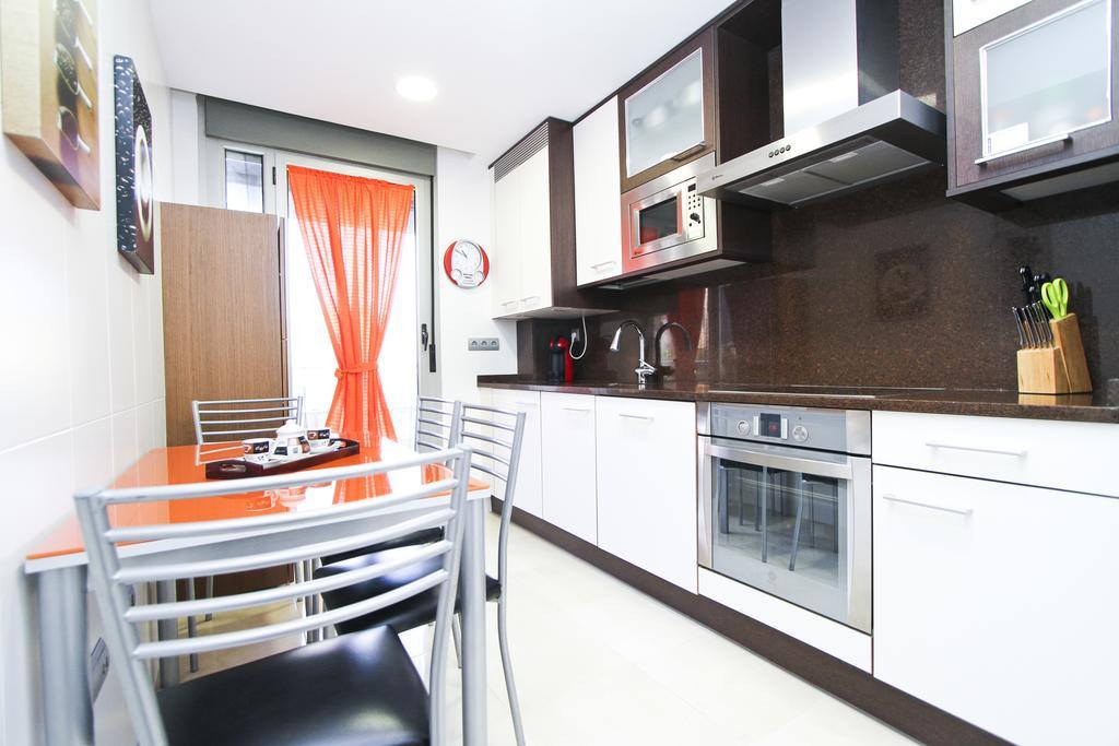 J Tramuntana Planet Costa Dorada Apartment Salou Phòng bức ảnh