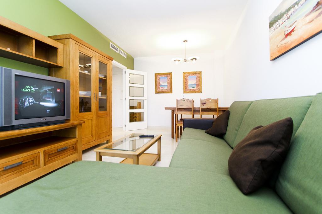 J Tramuntana Planet Costa Dorada Apartment Salou Phòng bức ảnh