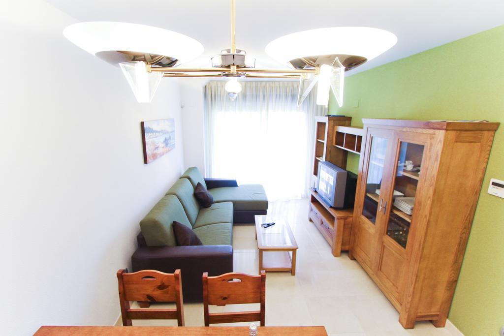 J Tramuntana Planet Costa Dorada Apartment Salou Phòng bức ảnh