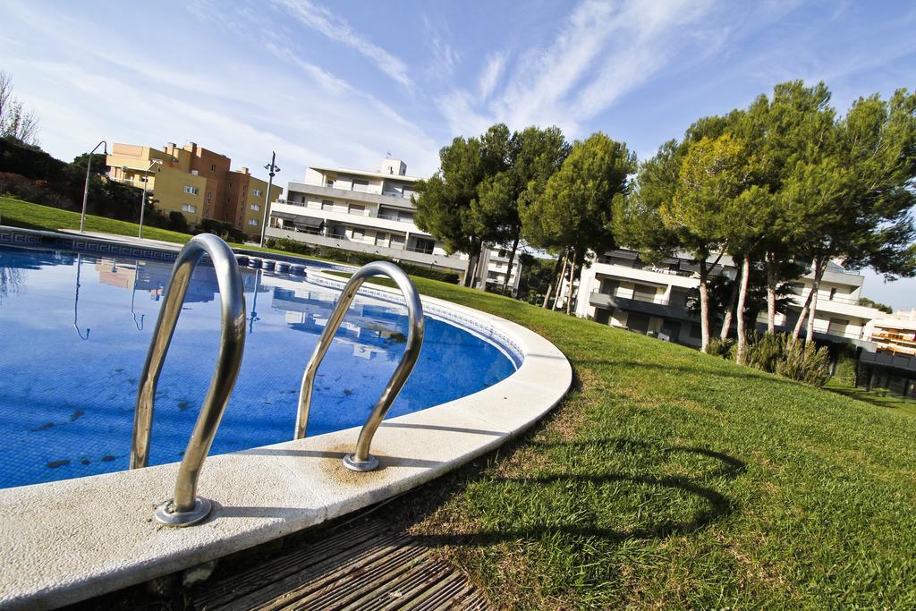 J Tramuntana Planet Costa Dorada Apartment Salou Phòng bức ảnh