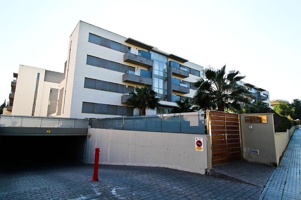 J Tramuntana Planet Costa Dorada Apartment Salou Ngoại thất bức ảnh